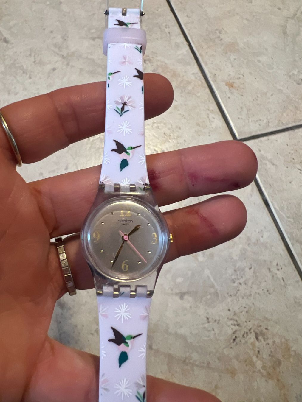 Swatch Montres: Swatch Lady ENVOLE MOI LK376 – D'occasion à Zermatt par B.15.v02 1