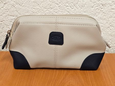 Belle trousse / sac de la marque BRICS