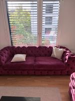 Chesterfield Sofa Samt bordeaux gepolstert guter Zustand