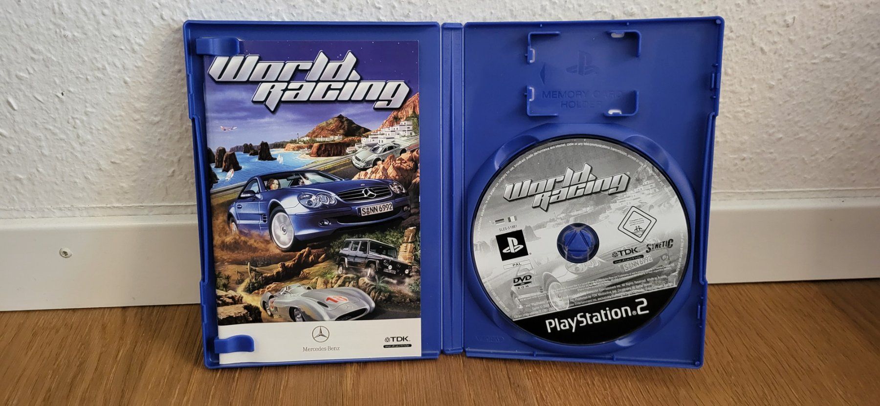 Sony Giochi: PS 2 - World Racing Mercedes – Usato da Münsingen venduto da DigitaleSpielecke 2