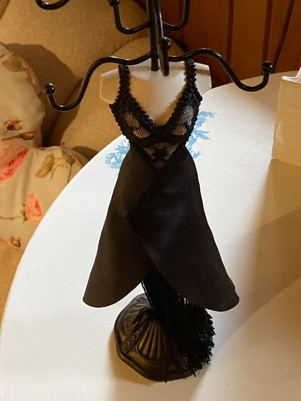 Portagioie: SCHMUCKSTÄNDER-PUPPE-VINTAGE – Nuovo (secondo la descrizione) da Meienried venduto da ManuelaBoutique 2