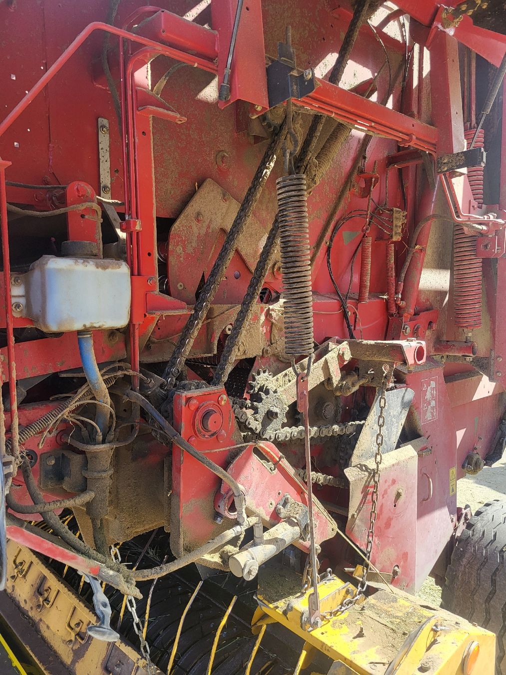 New Holland Tutte le macchine: Presse Rundballenpresse – Difettoso da Ermensee venduto da tvt 5