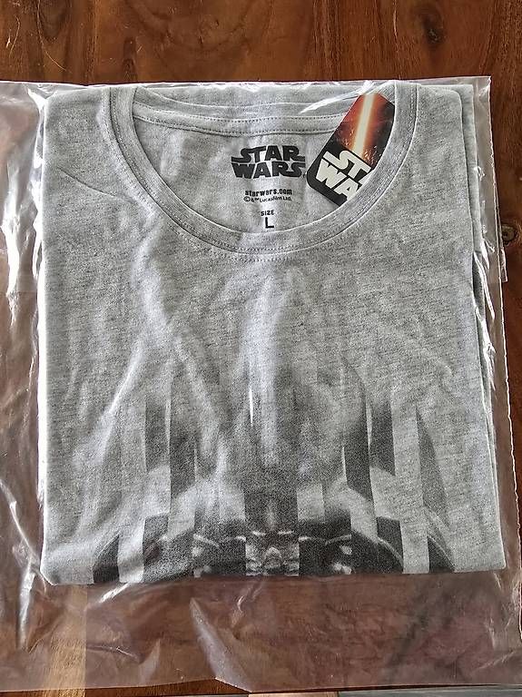 T-shirt: Darth Vader - T-Shirt  – Usato da Buchs LU venduto da san_df8f