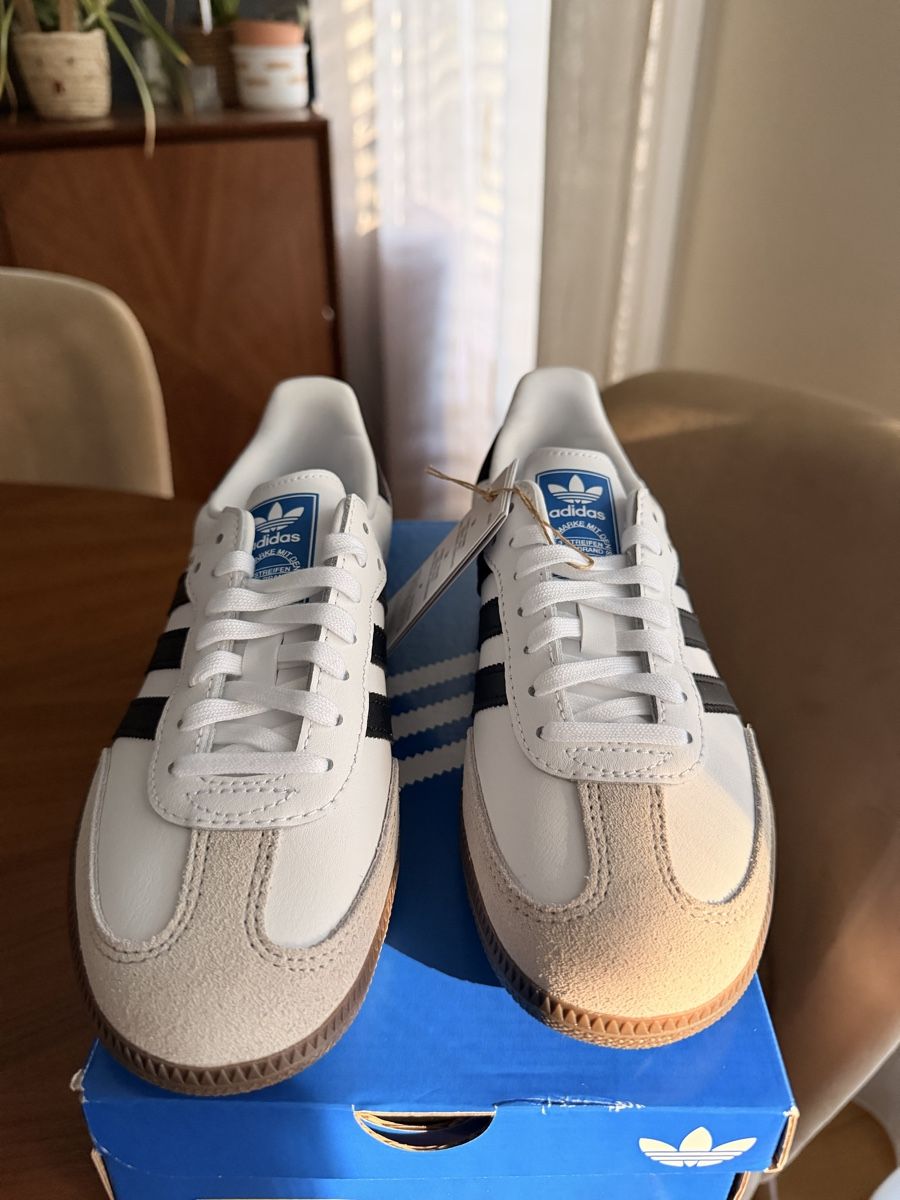 Adidas Scarpe da uomo: Adidas Samba Original Taille 37,5 – Nuovo e nell'imballaggio originale da Le Lignon venduto da Ana2831 1