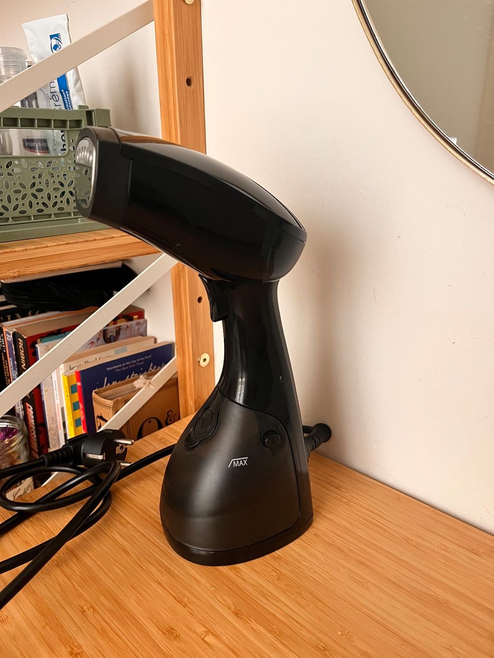 Fers à repasser: Dampfglätter / clothes steamer – D'occasion à Allschwil par bea_ln59 1