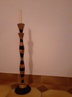 Origineller Kerzenständer aus Holz