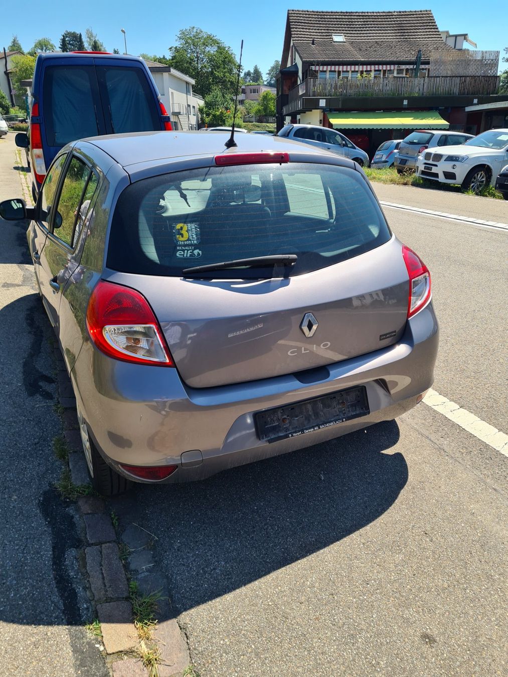 Renault Autos: Renault Clio 1.2 – D'occasion à Bäretswil par WamoNeu 2
