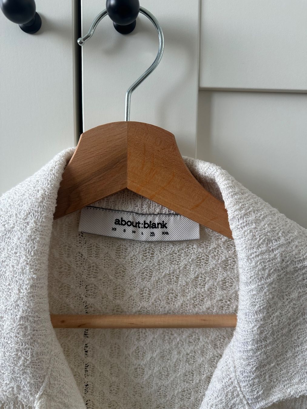 Top: About Blank Knitted Shirt – Usato da St.Gallen venduto da BrkG 2