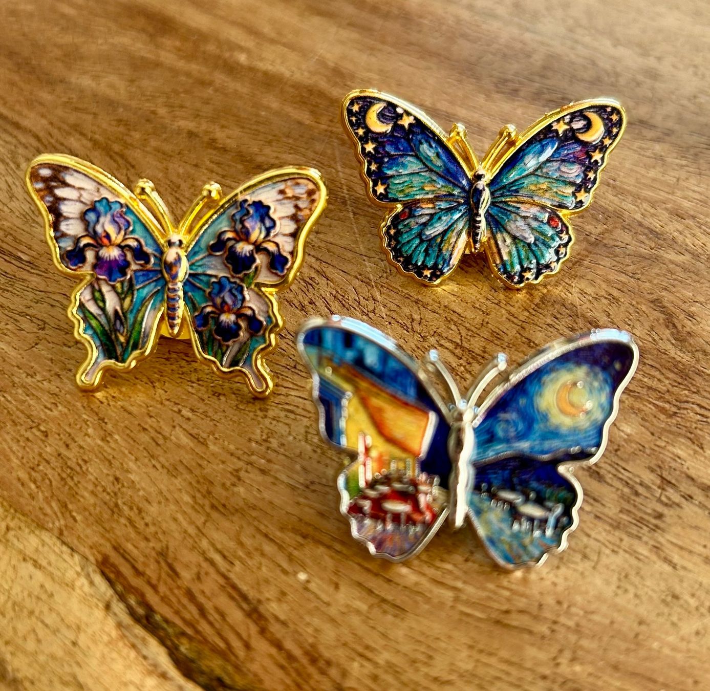 Plaketten & Abzeichen: Set 3x Pin Schmetterling – Neu und originalverpackt aus Geneve von vane267