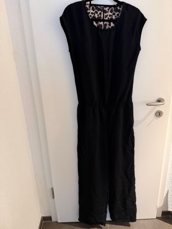 Schwarzer Jumpsuit von Esmara, 38, NEU mit Etikett