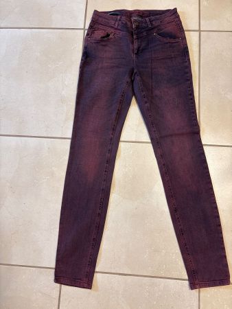 Street One Damen Jeans, Gr. 29, Lila, Top Zustand!