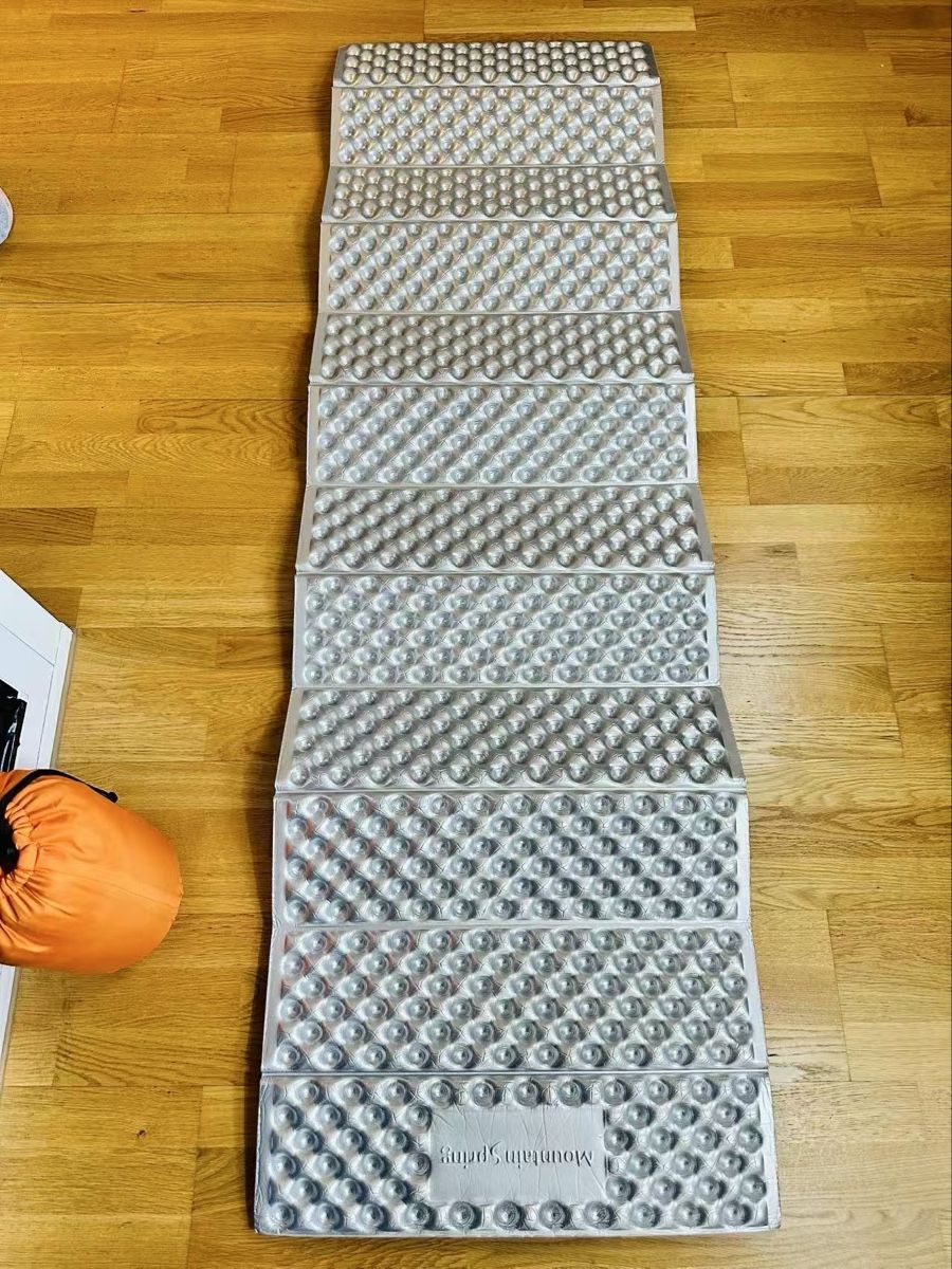 Bodenmatten: camping mat foldable – Gebraucht aus Zürich von yaq_c9vx
