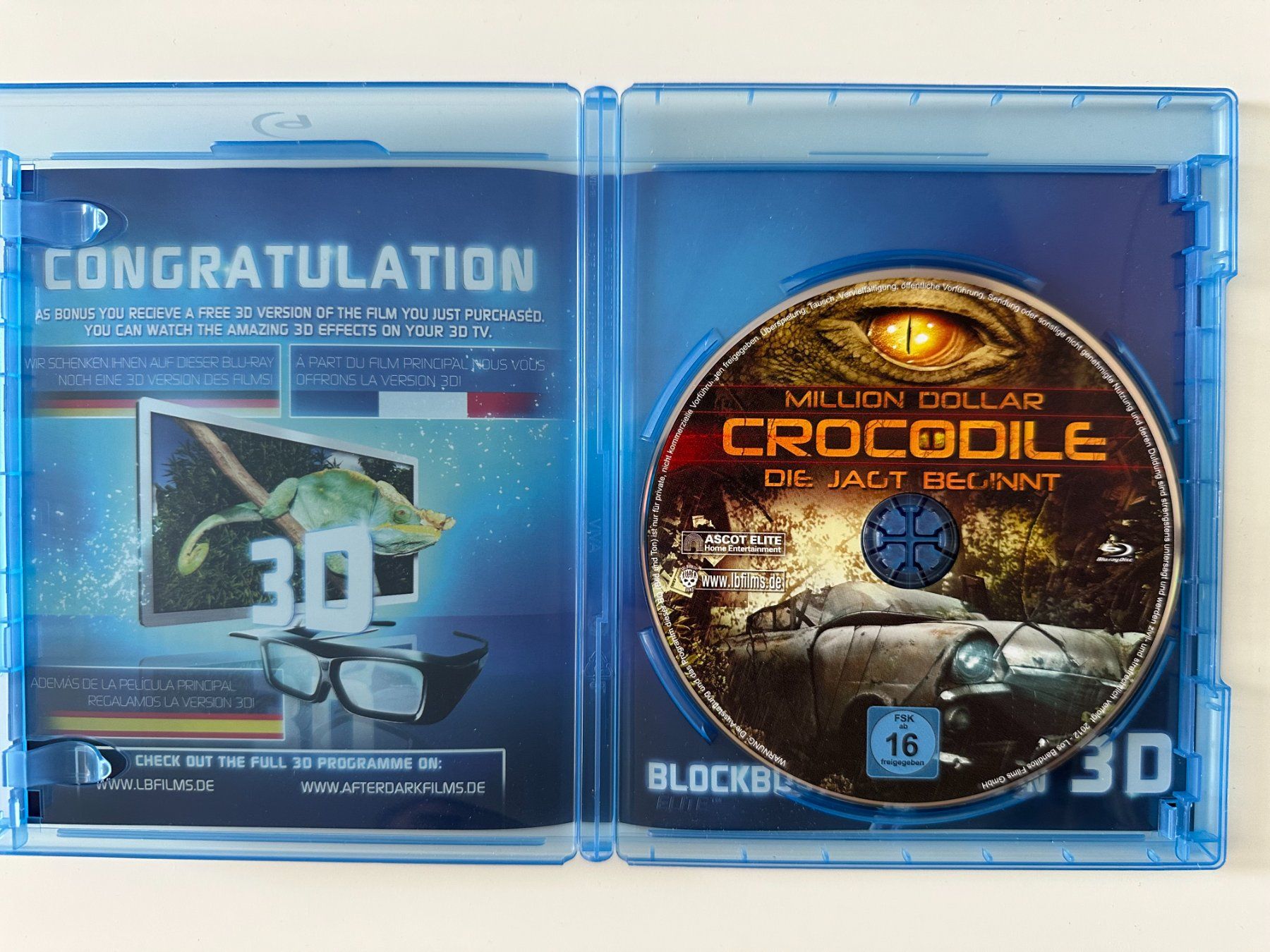 Tutti i DVDs: Croczilla Million Dollar Crocodile Blu-ray – Nuovo (secondo la descrizione) da Couvet venduto da Aura_aura 1