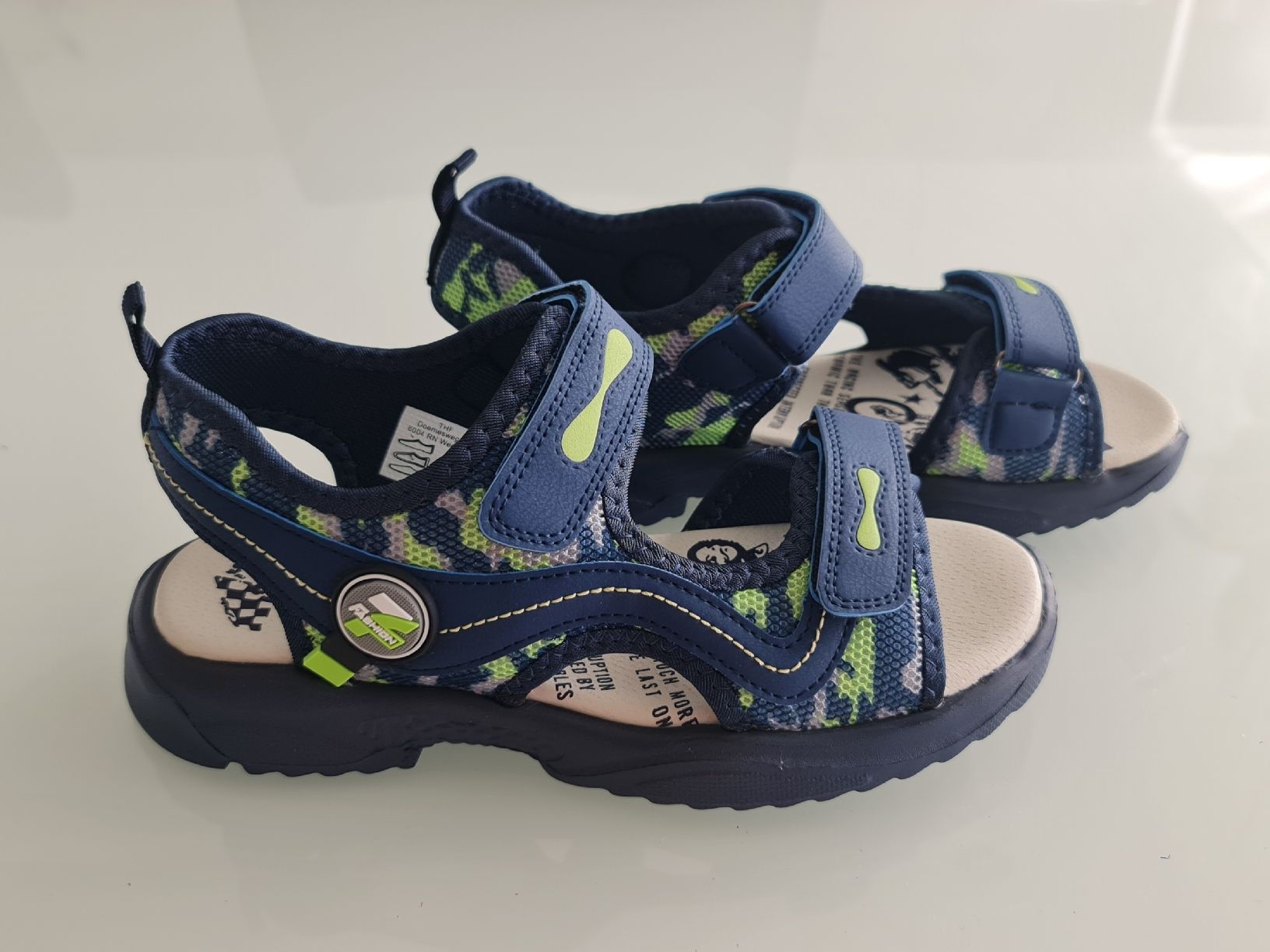 Scarpe per ragazzi: Gr. 34 - Rushour Kindersandalen, Neu – Nuovo e nell'imballaggio originale da Nürensdorf venduto da kin_2jn6 1