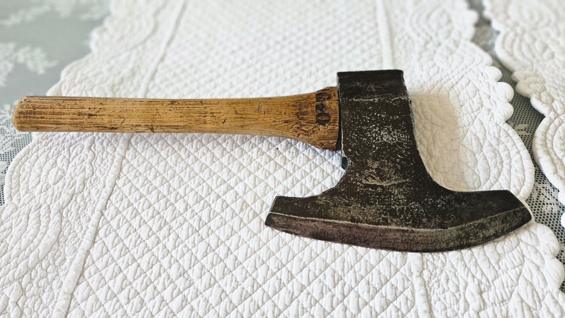 Tous les outils: Antike Axt, Metzerbeil Doppelaxt Fleischerbeil – D'occasion à Gossau ZH par Goes05 5