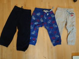 3x Hose Gr. 98