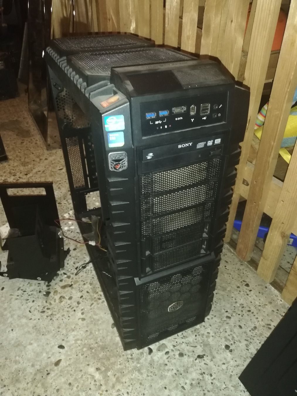 Boîtiers: Cooler Master HAF X – D'occasion à Biel/Bienne par Mseirco