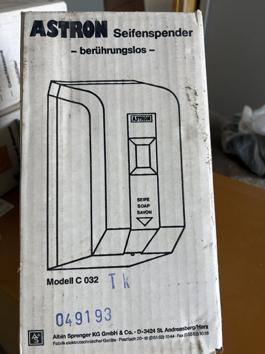 Portasapone: ASTRON Seifenspender berührungslos Modell C 032 TK – Nuovo e nell'imballaggio originale da Ottikon b.Kemptth. venduto da Molf