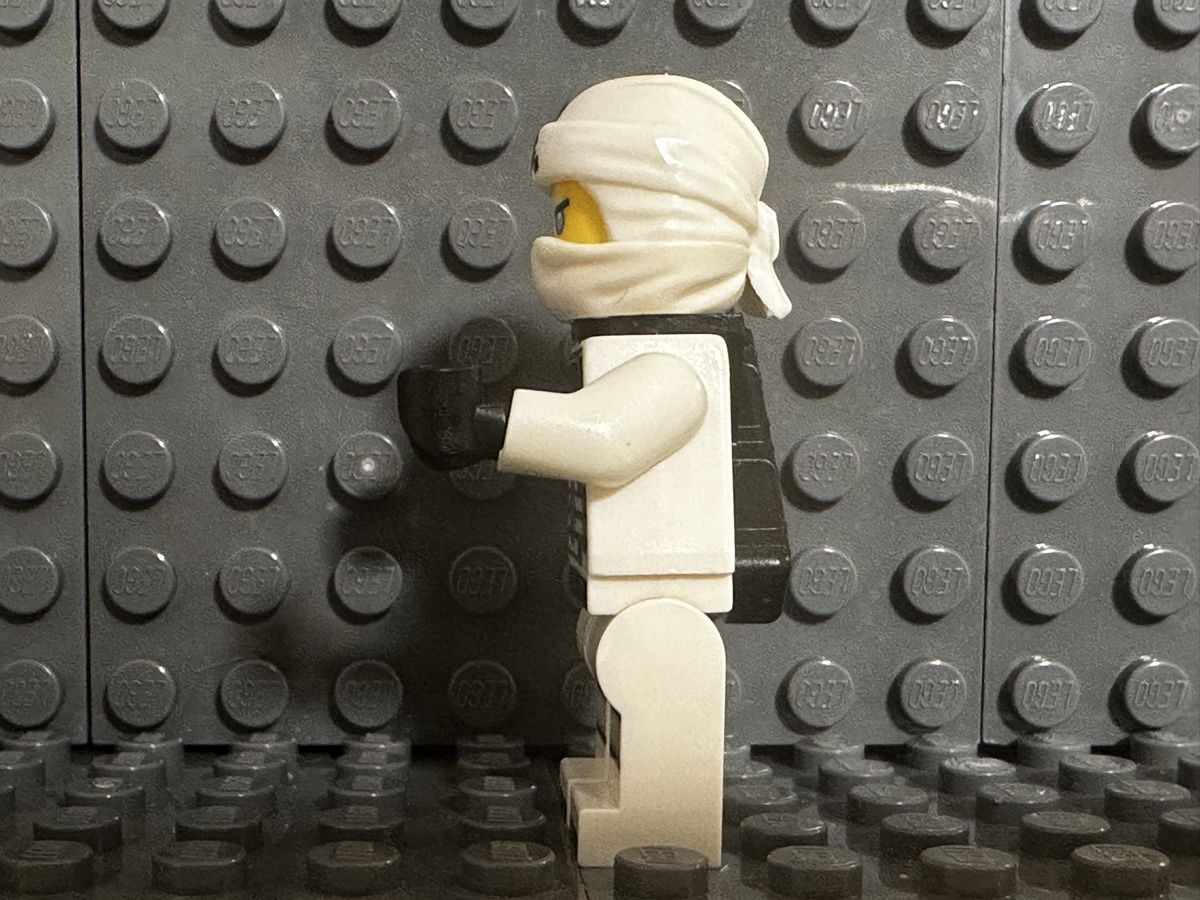Lego Statuette: Zane Ninjago Lego Minifigur  – Nuovo (secondo la descrizione) da Riehen venduto da jon_s2m5 1