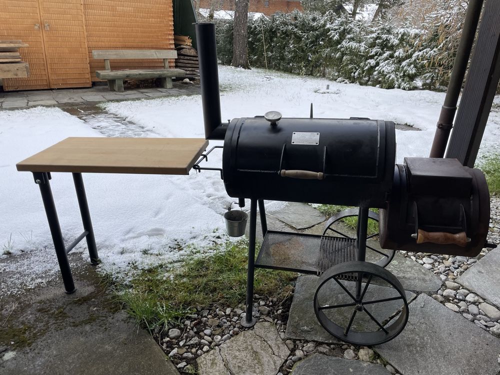 Texas Ranger Holz Grill und Smoker (Gebraucht) in Charmey (Gruyère) für ...