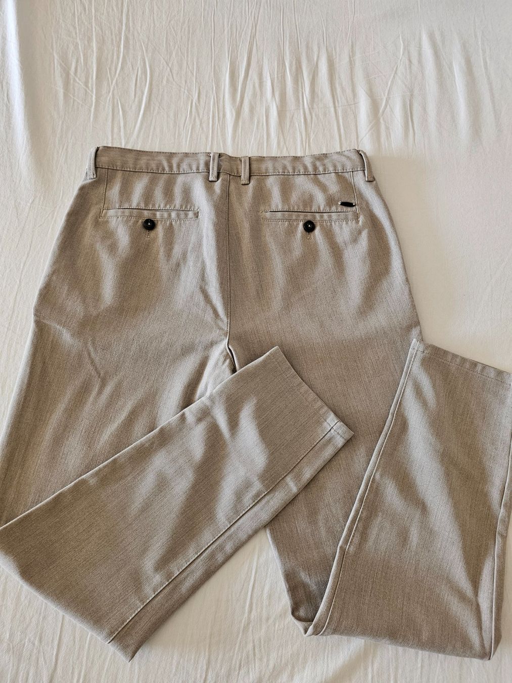 Zara Pantaloni: Graue Zara Anzughose - Grösse M – Nuovo (secondo la descrizione) da Gockhausen venduto da mar_s6wn 1