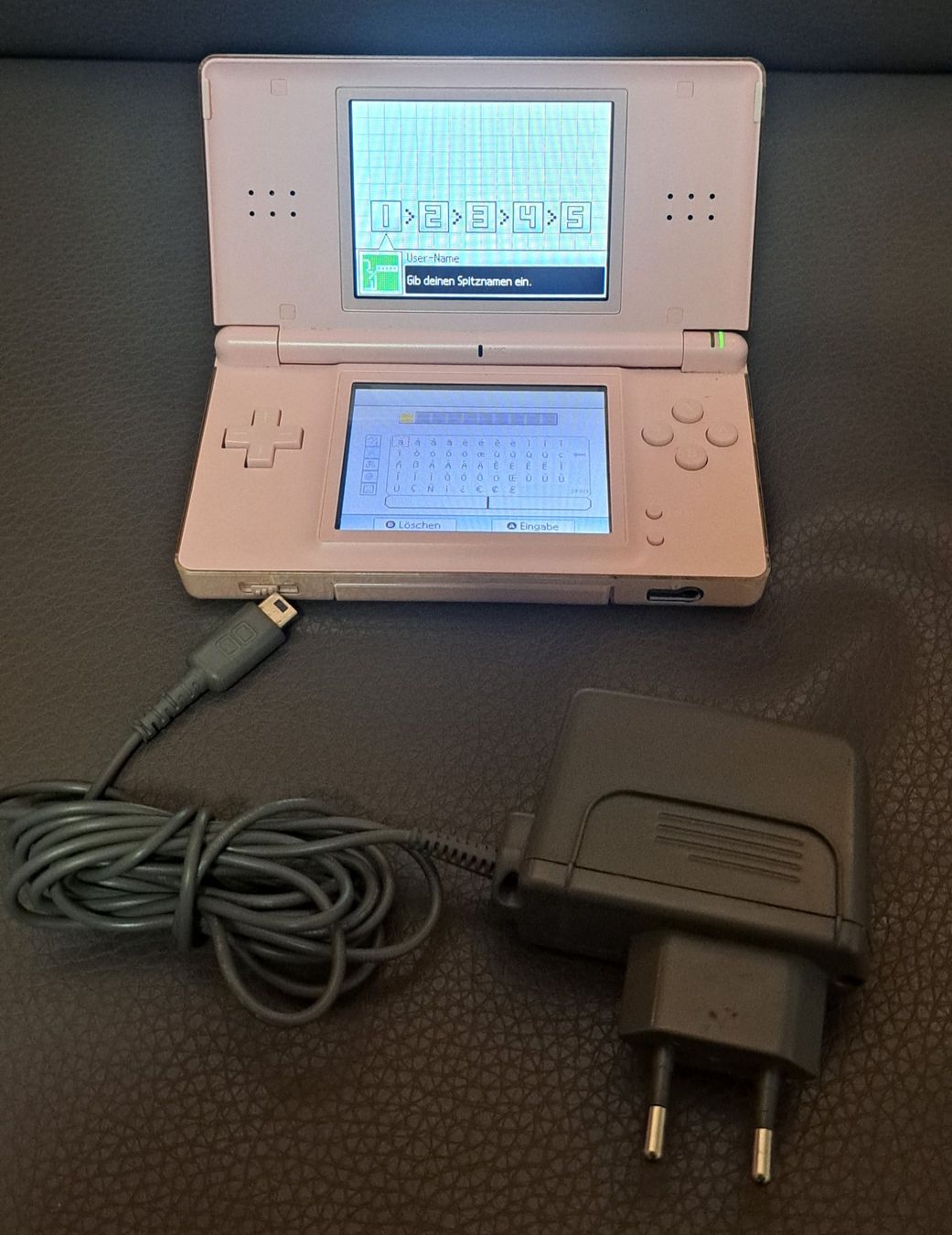 Nintendo Console: Nintendo DS mit Kabel – Usato da Biel/Bienne venduto da Sasha4u