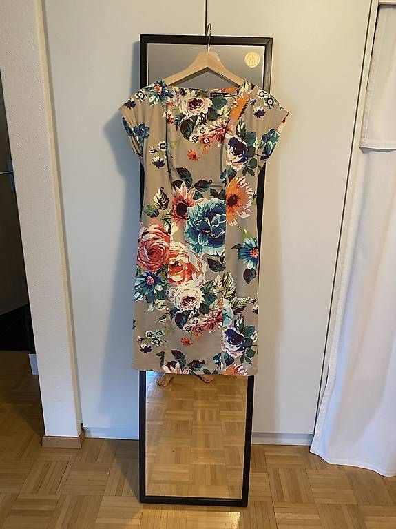 Vestiti: Etui Kleid Damen gr. 12  – Usato da Binz venduto da kat_s2w7 1