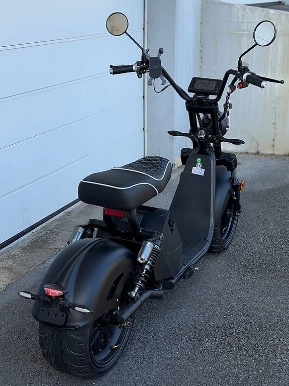 Scooter: *Schnäppchen* Neuer Elektro Roller bis 45 km/h – Nuovo (secondo la descrizione) da Horw venduto da damieen 3