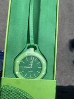 Montre Swatch Royal Pop verte, neuve, édition limitée 🍀