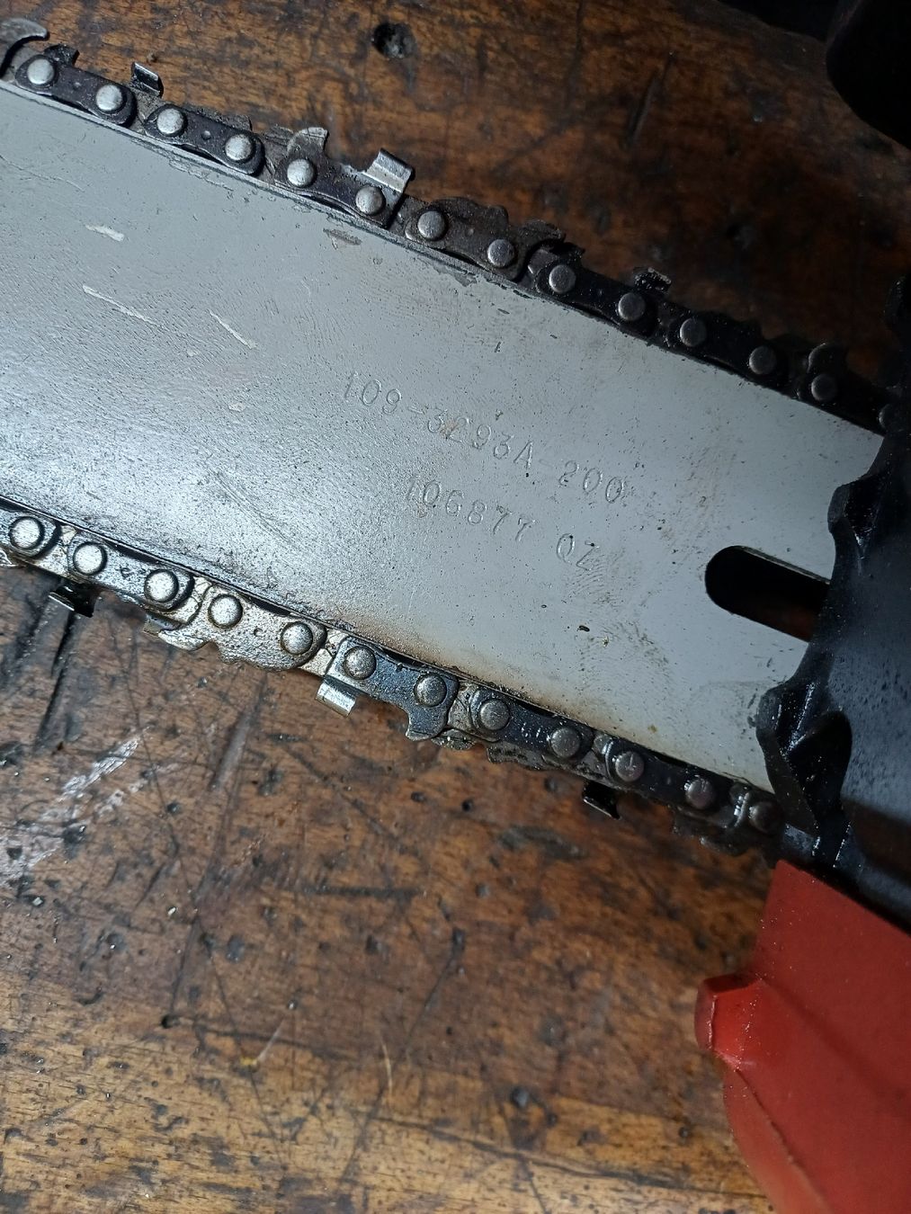 Jonsered Seghe: Jonsered 2033 Baumpflegesäge – Usato da Triengen venduto da R.port96 3