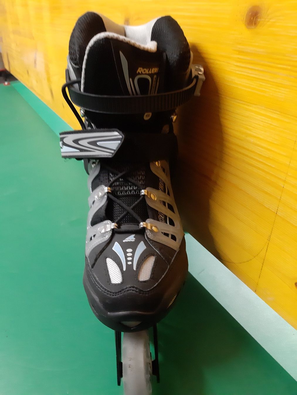 Inline-Skating & Rollschuhe: Rollerblade Gr 38 – Gebraucht aus Sursee von passat51 3