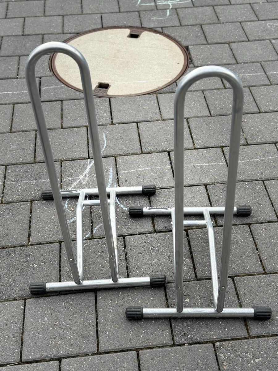 Cavalletti per biciclette: Superstand Fahrradständer – Usato da Ettenhausen TG venduto da solid89 1