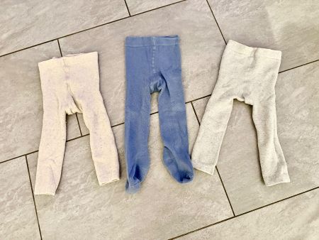3 Strumpfhosen - 2x ohne Fuss - Grösse 86/92 grüner Knopf