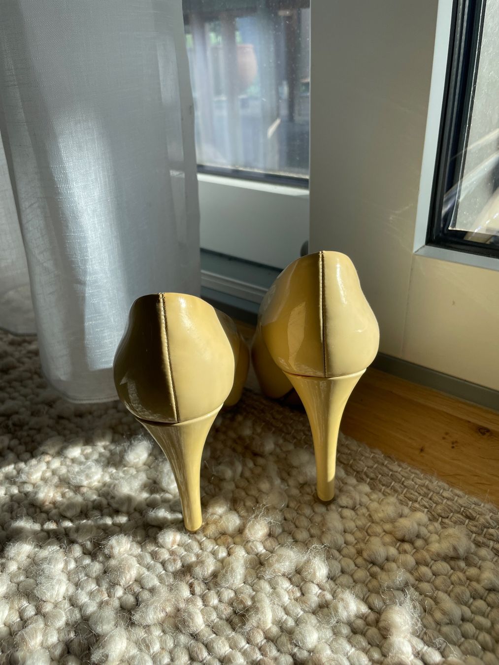 Navyboot Scarpe da donna: Navyboot Pumps in Butter Yellow – Usato da Einsiedeln venduto da loubi02 2