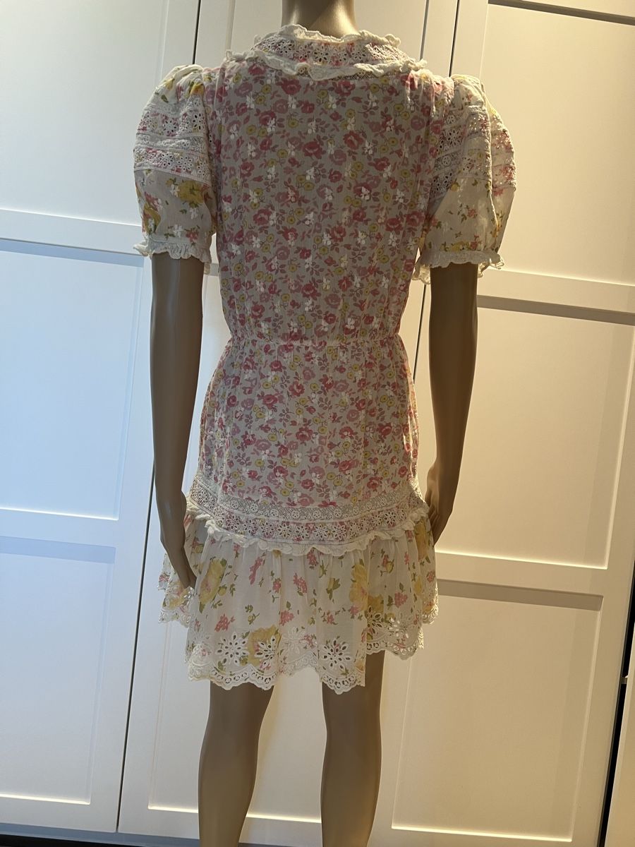 Vestiti: Loveshackfancy Kleid Gr. L – Usato da Kilchberg ZH venduto da Lisavivienne 1
