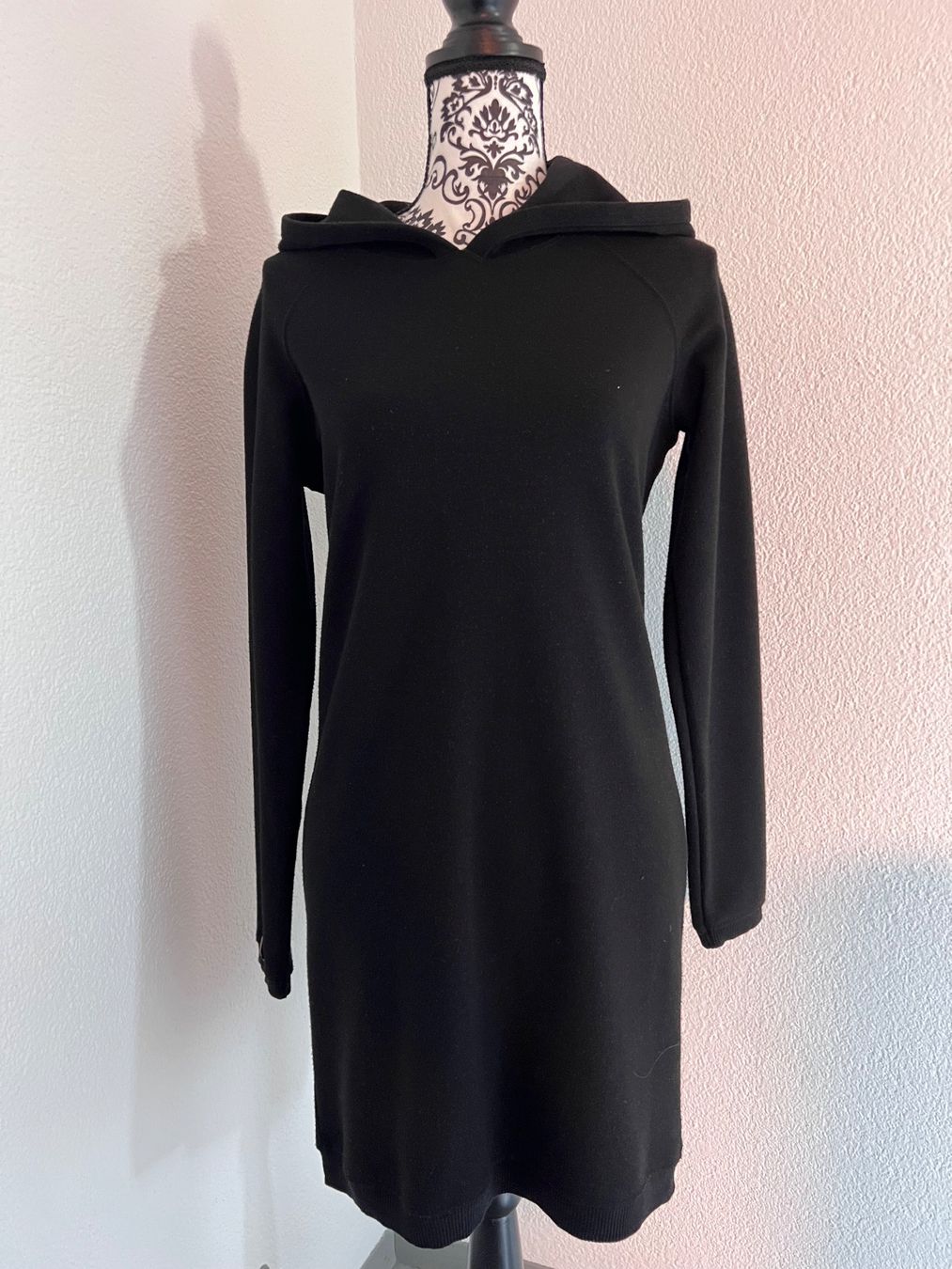 Kleider: Lässiges Kapuzenkleid , Gr. S – Gebraucht aus Walzenhausen von Cerna007 5