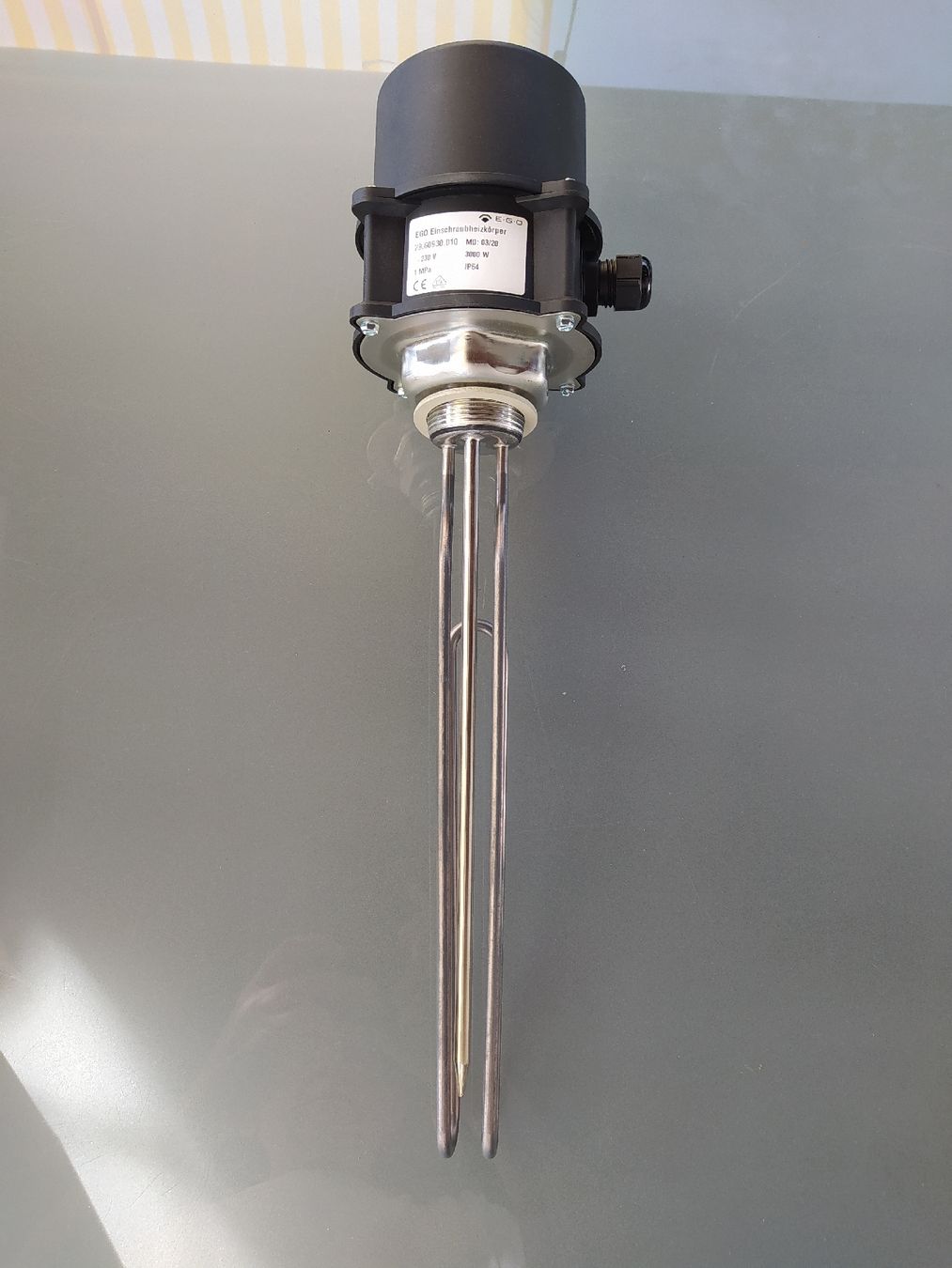 Sanitär: Boiler  Heizelement - Heizpatrone – Neu und originalverpackt aus Weiningen ZH von Vitanyi