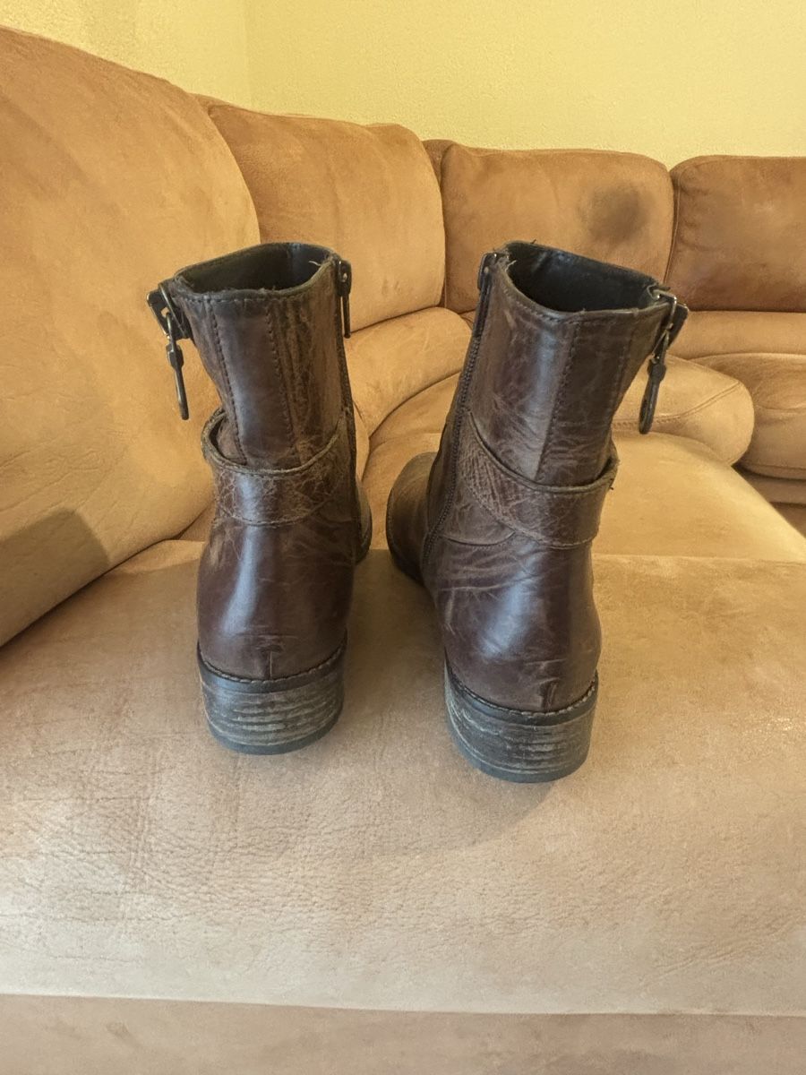 Damenschuhe: Bottine en cuir – Gebraucht aus Attalens von roronana 2