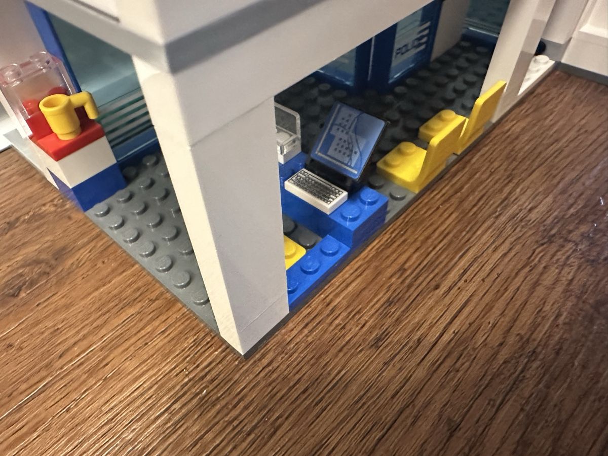 Lego Kit di costruzioni: Lego Polizei  – Usato da Herbriggen venduto da Sehrazade 7