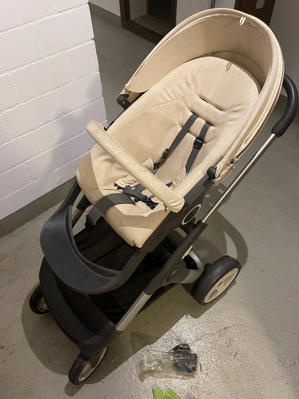Stokke Carrozzine: Kinderwagen Stokke – Usato da Effretikon venduto da allanbv 3