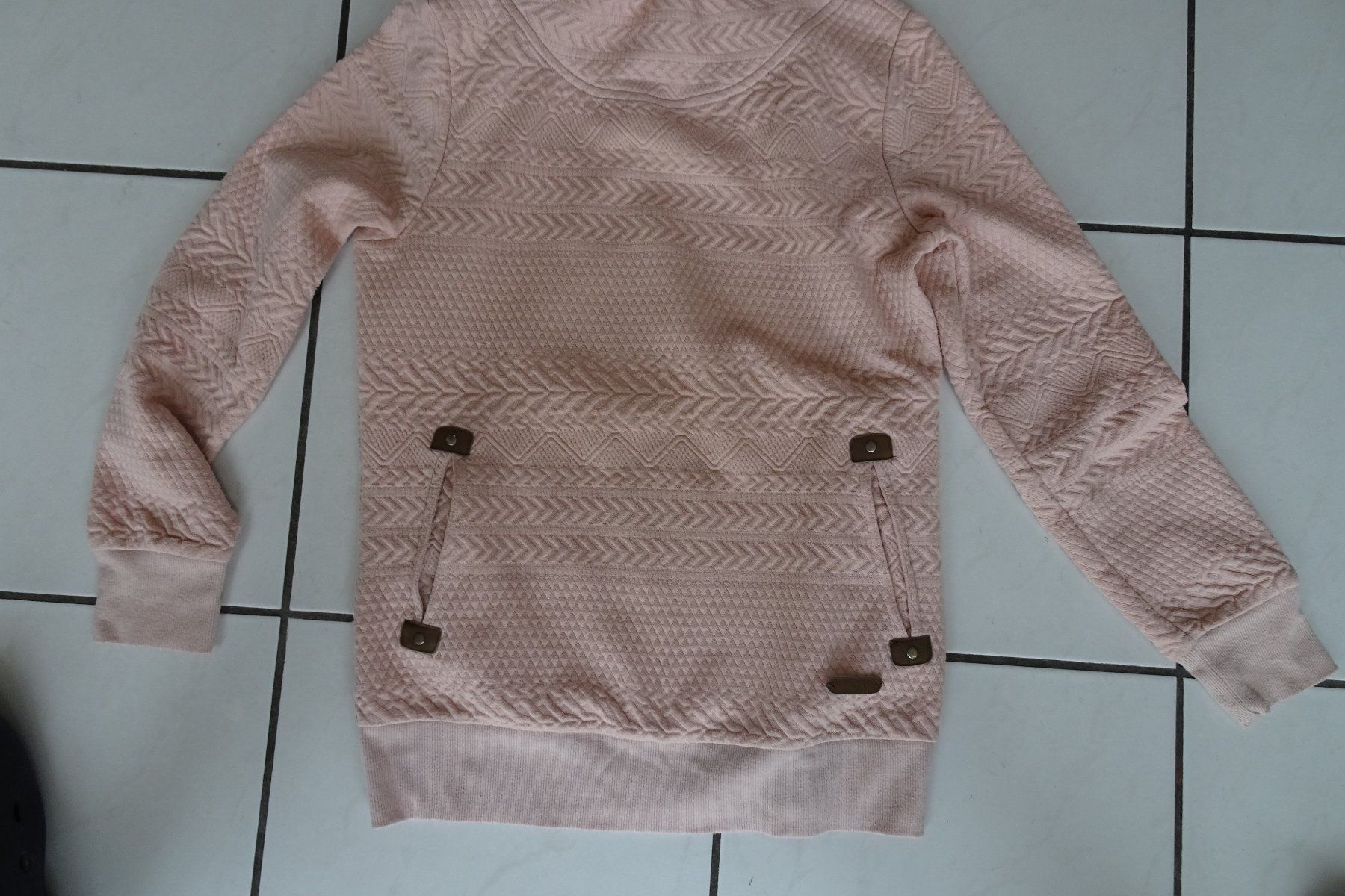 Maglioni & Felpe: lachs -rosa Kapuzen Pullover Gr. S – Usato da Strengelbach venduto da schmetterling20 2