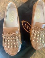 Tod's Loafer mit Nieten und Fransen NP 712.00