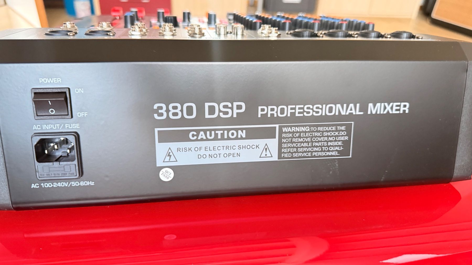 Console di mixaggio: Power Dynamics Mischpult PDM-T604 – Usato da Balsthal venduto da Privat-Person 1