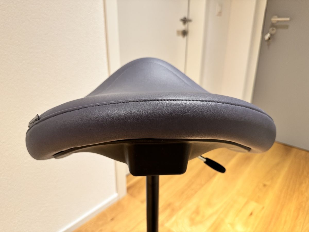 Tabourets: Sattelhocker, (Hocker, Stuhl) – D'occasion à Sursee par Tortellini66 2