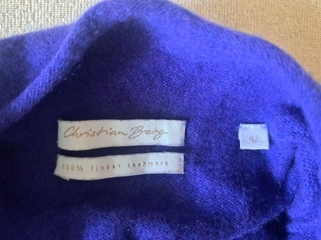 Pullover & Sweatshirts: Kaschmir Pullover Violett M  – Gebraucht aus Rupperswil von White-Dove 2