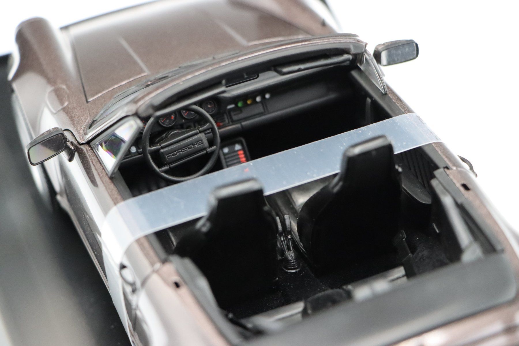 Porsche Modellini d'auto: Porsche 911 Turbo 3.3L Cabriolet 1987 1:18 Norev – Nuovo e nell'imballaggio originale da Bühl b.Aarberg venduto da modelldiecast 7