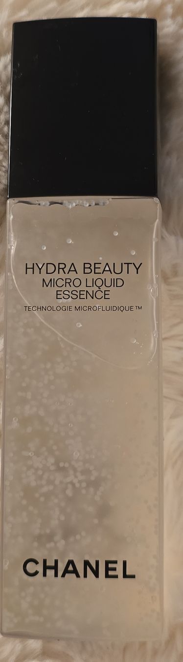 Chanel Cura del viso: Essence liquide Chanel Hydra Beauty - Micro sérum éclat – Nuovo e nell'imballaggio originale da Martigny venduto da zin_y9tt