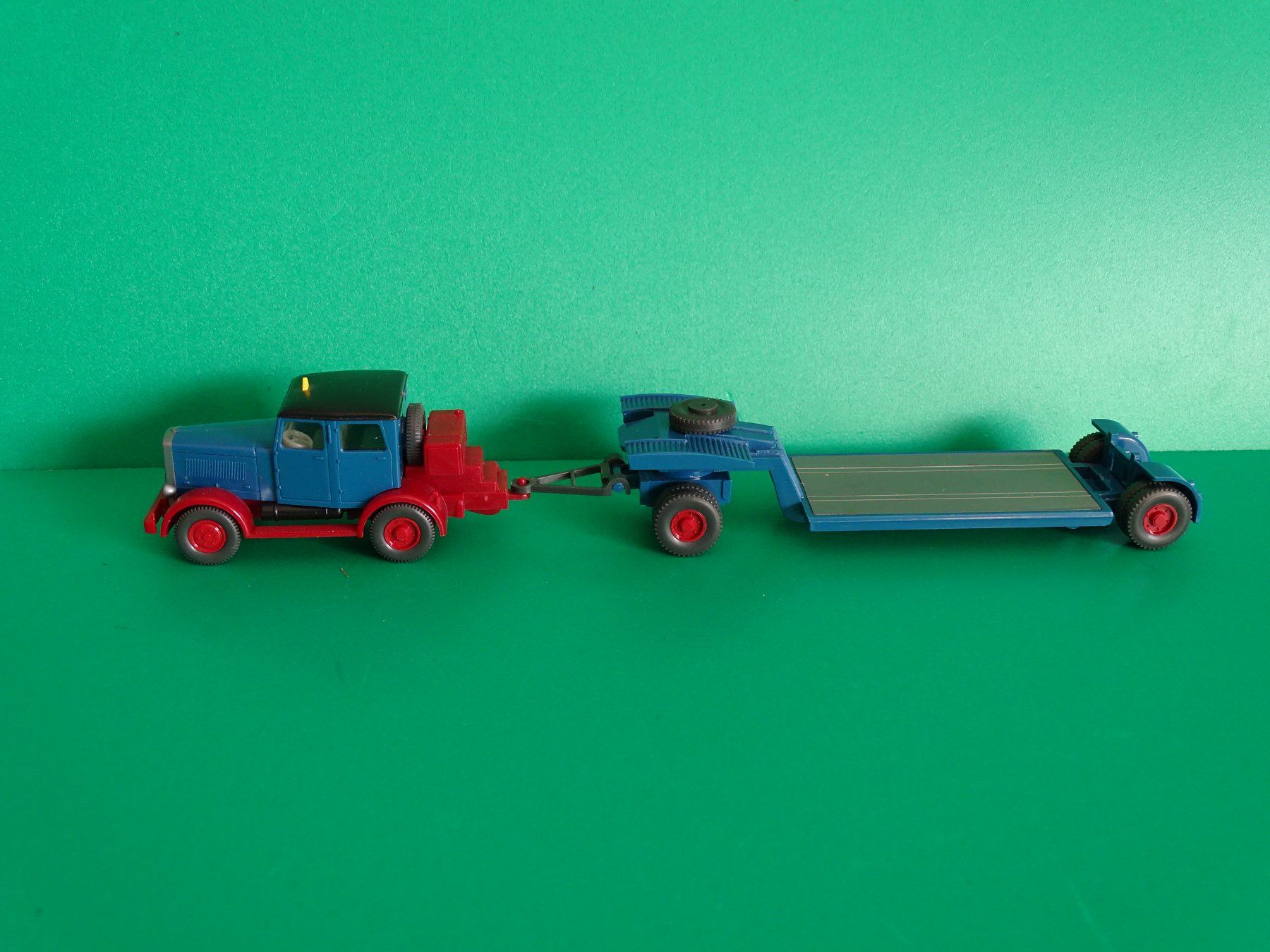 Wiking Modellini d'auto: Hanomag LKW von Wiking 1/87 – Usato da Bretzwil venduto da Meex 2