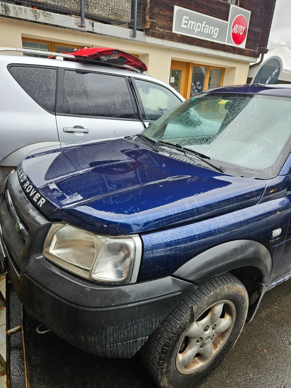 Land Rover Autos: Landrover Freelander TD4 – Defekt aus Reichenbach im Kandertal von  1