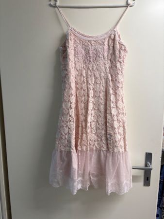 Spitzenkleid rosa Grösse L guter Zustand